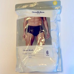Good fellow & Co Men’s Classic White Briefs size small (28/30) NWT